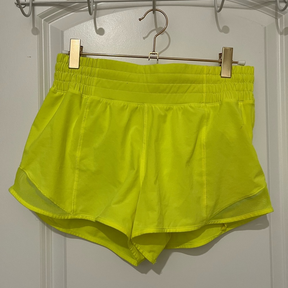 Lulu lemon hotty hot shorts